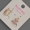Pendientes Xuping con strass blancos y cristal rosa, diámetro 8 mm, longitud 14 mm ±, baño de oro 18K